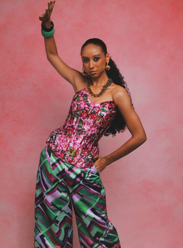 miacorsettopandtrouserlanredasilva6